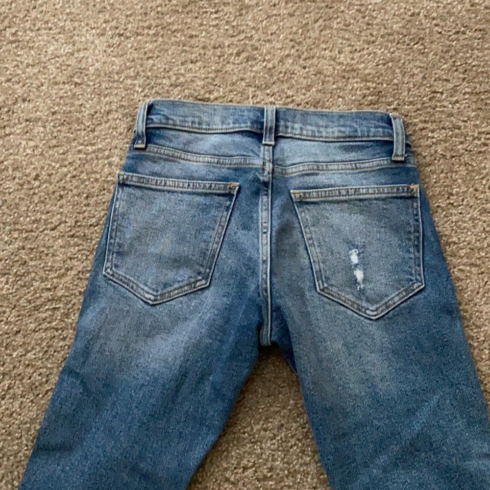 Gap Jeans - Picture 4 of 6